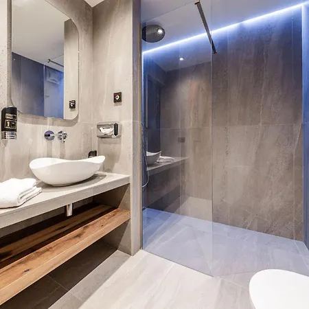 Eccher 3 Stelle Superior Hotel Mezzana (Trentino Alto Adige)