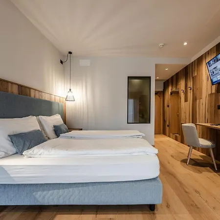 Eccher 3 Stelle Superior Mezzana (Trentino Alto Adige)